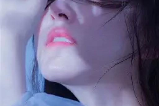 1天曝3大瓜！顶流女星签协议、约会激吻、知三当三各个炸裂