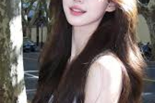 黄一鸣直播带娃被扒欠款55万、限高！王思聪不回应真不是没理由